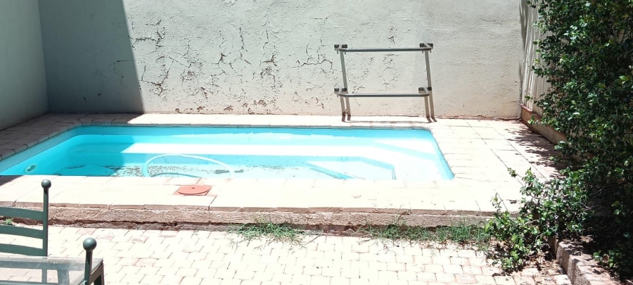 10 Bedroom Property for Sale in Boshof Free State